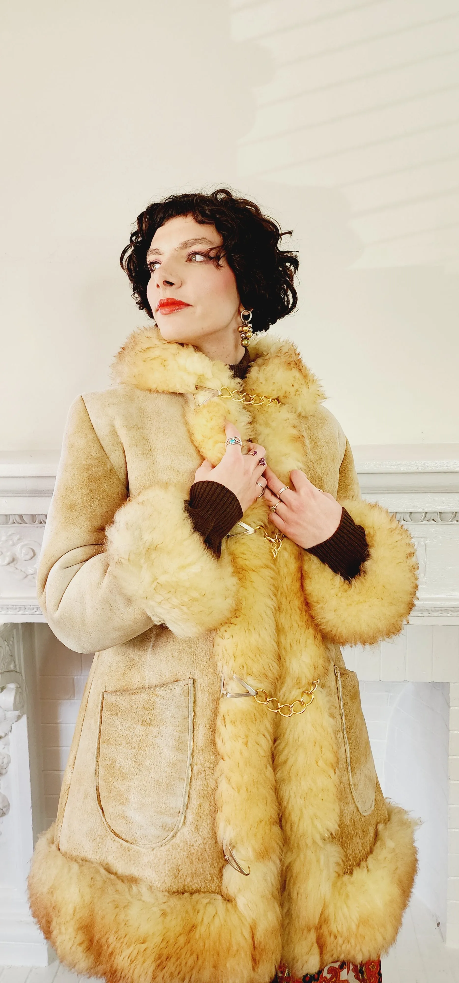 70s 60s Afghan Coat in Beige Suede & Shearling, Gold Chain Closure Medium