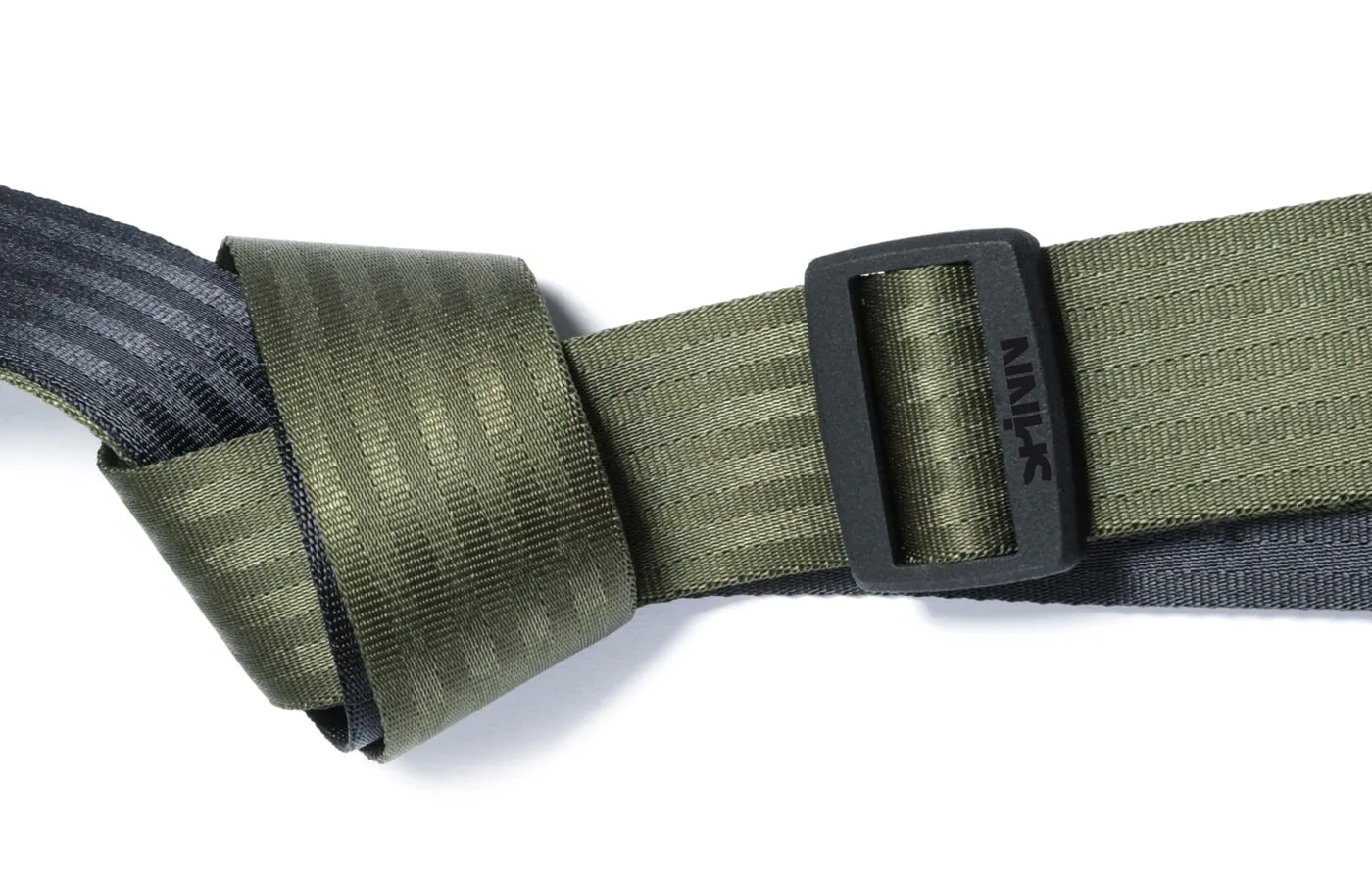ADJUSTABLE COMFORT STRAP
