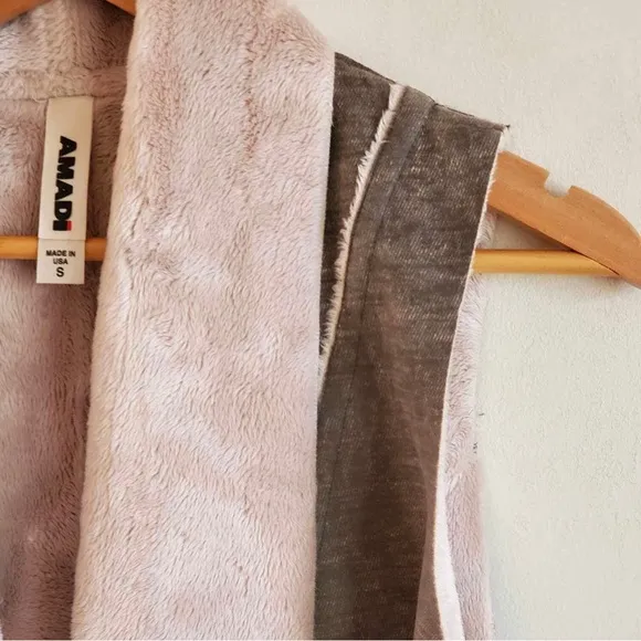 Amadi Anthropologie Grey Shearling Draped Kady Sherpa Vest Size Small