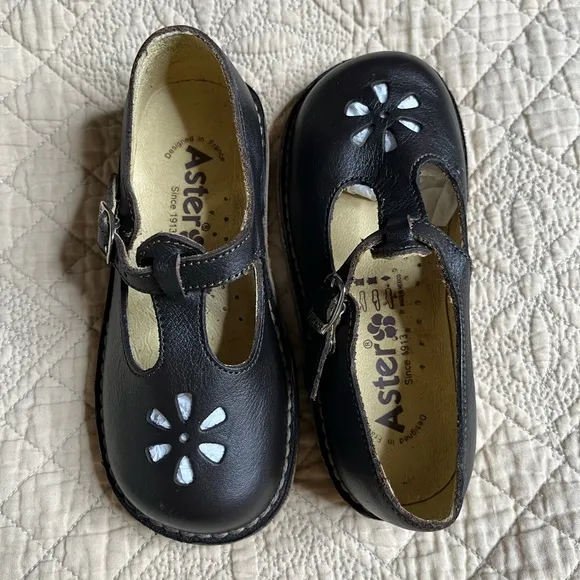 Aster Maryjane rubber sole leather flat