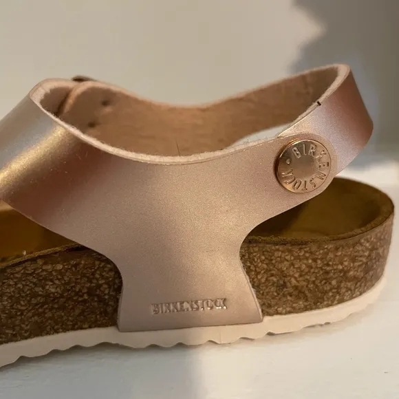 Birkenstock kids metallic effect leather sandals