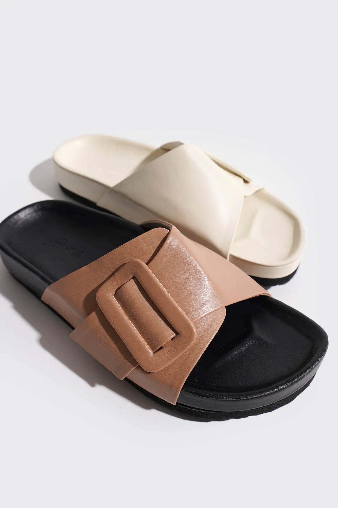 Buckle Strap Round Toe Sliders