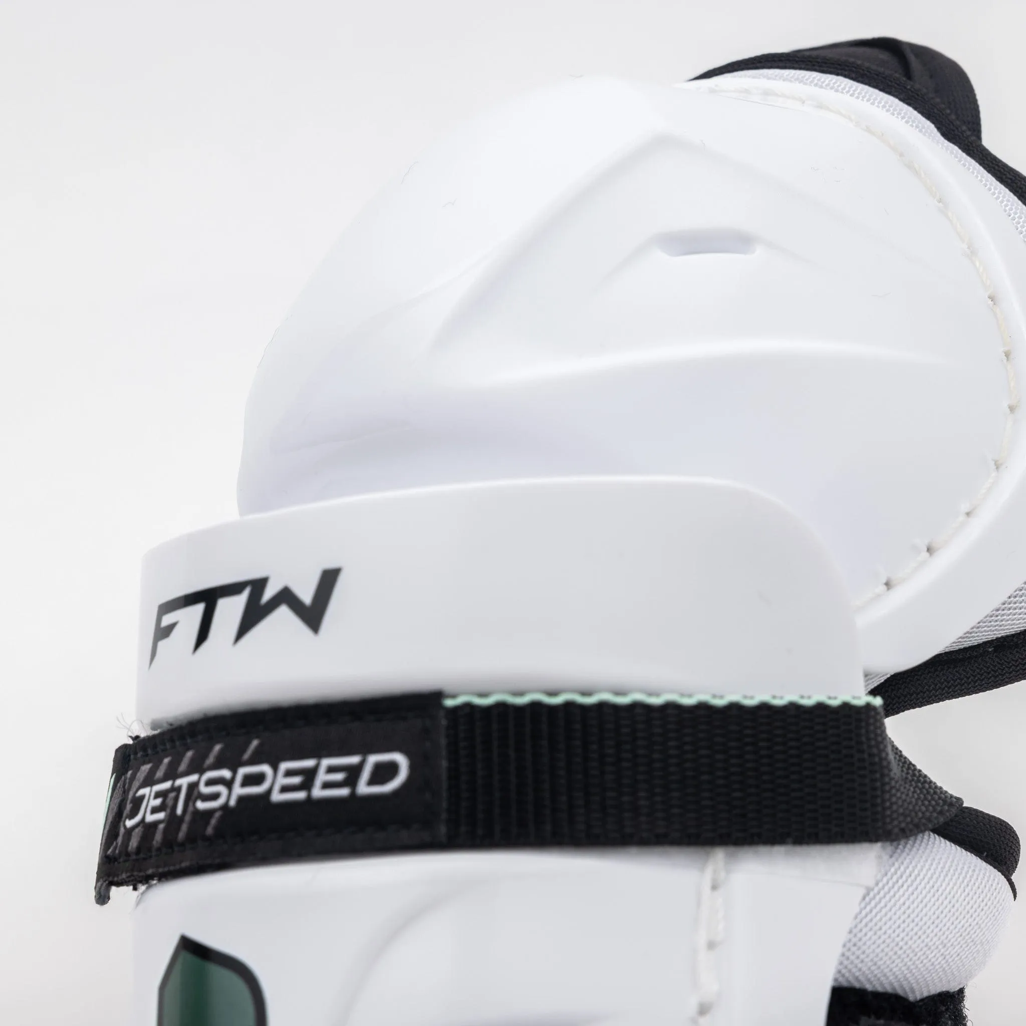 CCM Jetspeed FTW Junior Hockey Shin Guards