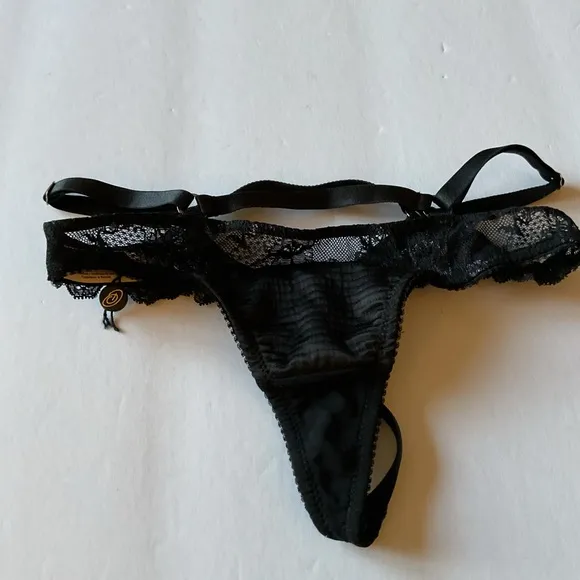 DIA VON TEESE D23945 DITA VON TEESE MADAME X G STRING THONG BLACK XS NEW