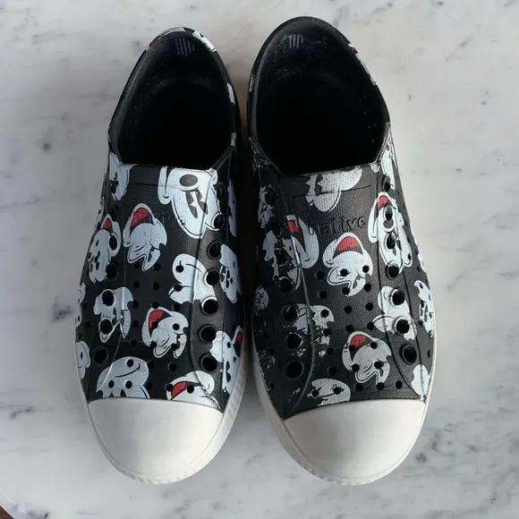 Disney Native Shoes Jefferson Mickey Mouse All-Over Print  Men's 3, Women's 5