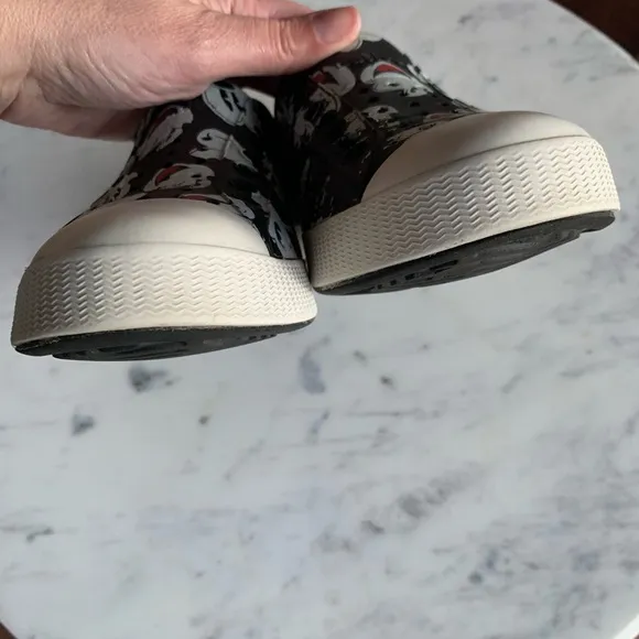 Disney Native Shoes Jefferson Mickey Mouse All-Over Print  Men's 3, Women's 5