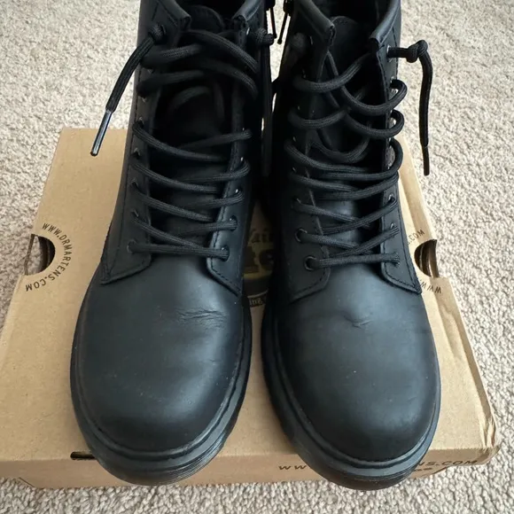 Dr. Martens 1460 Serena Mono fleece lined