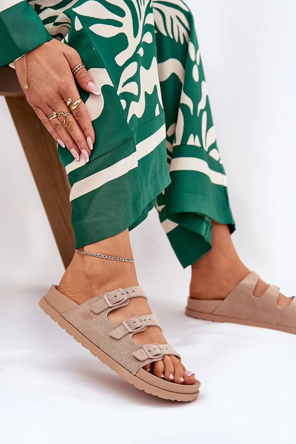 Flip-flops Step in style