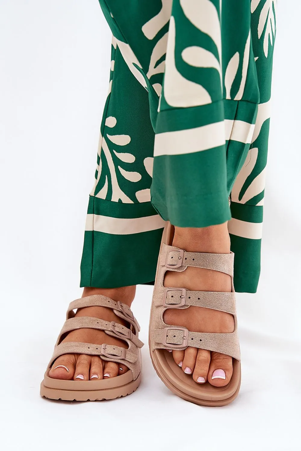 Flip-flops Step in style