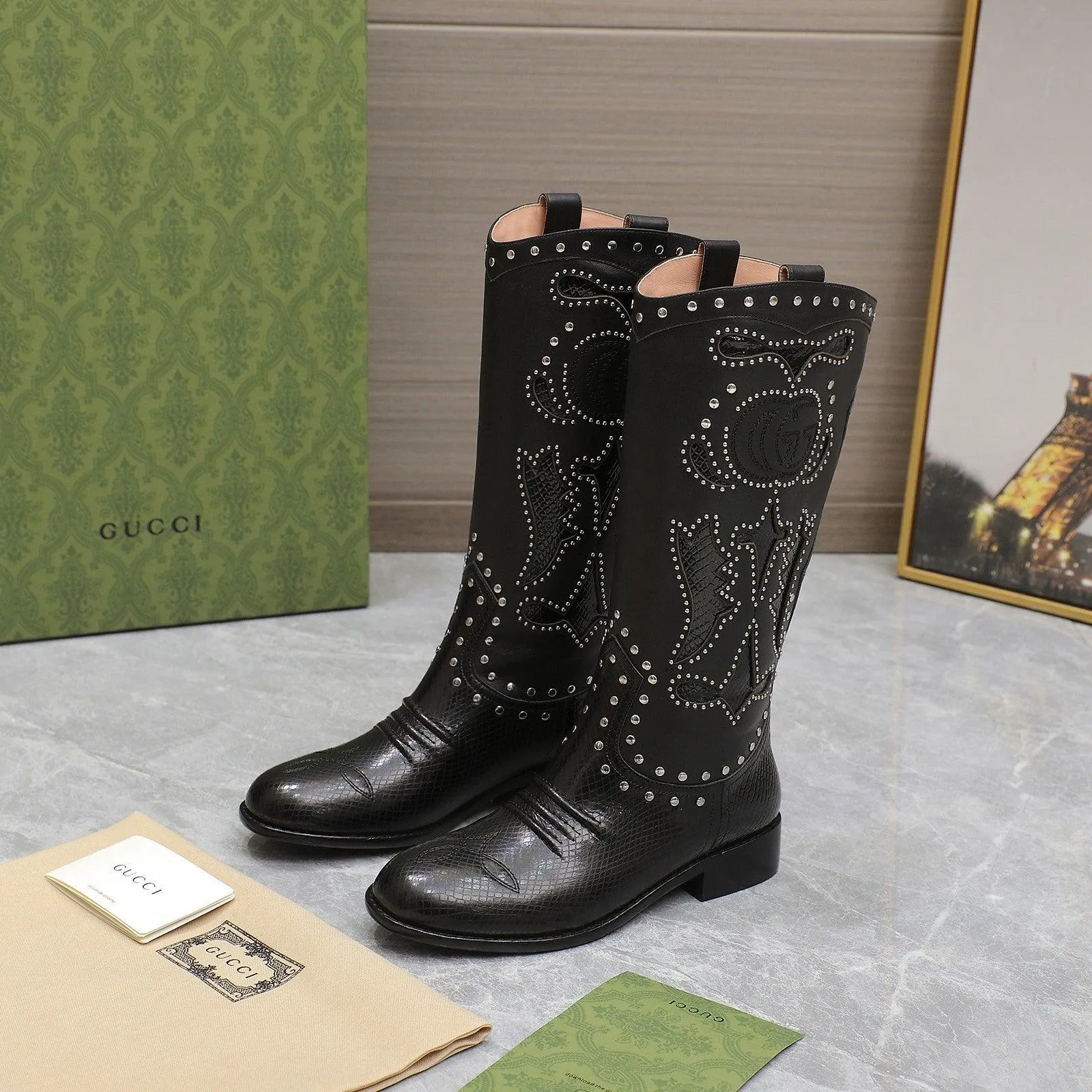 GG WOMEN'S BOOT WITH DOUBLE G AND STUDS BLACK