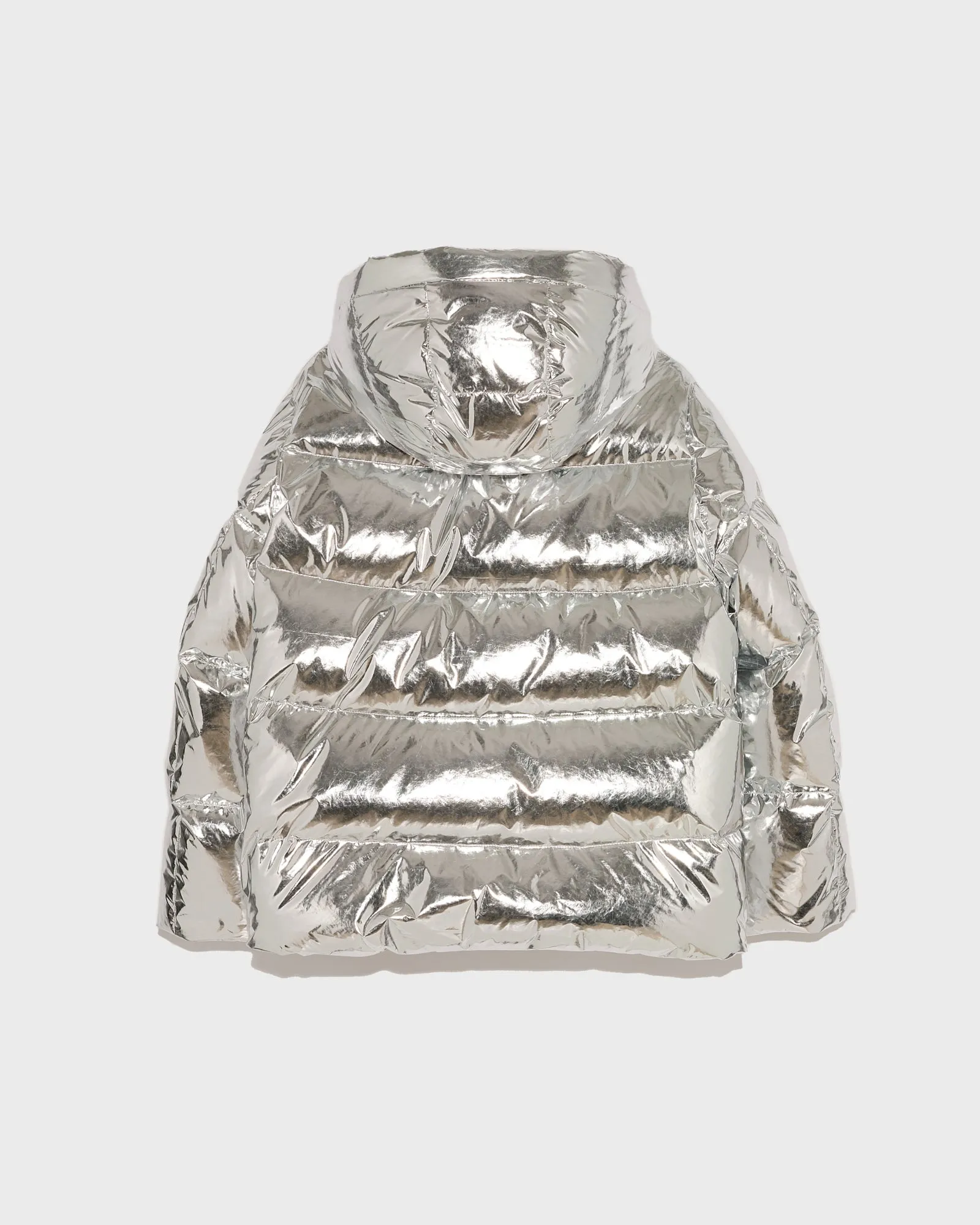 Hooded down jacket in shiny laminated nylon after ski
