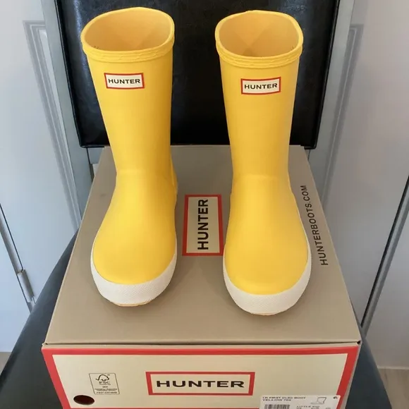 Hunter Kids' First Classic Rain Boot (Little Kid), size 13