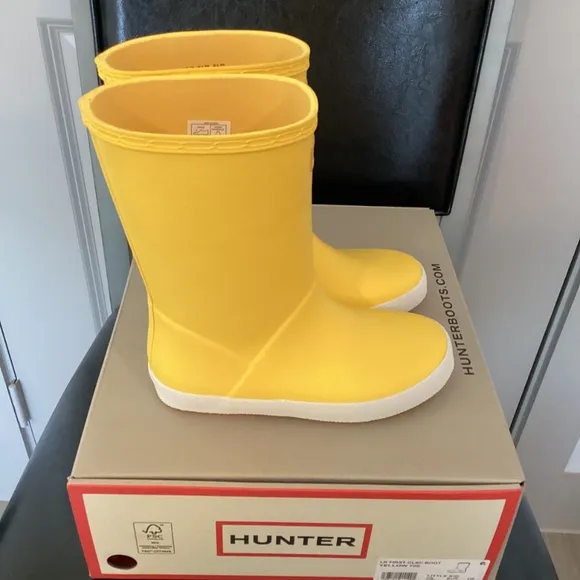 Hunter Kids' First Classic Rain Boot (Little Kid), size 13