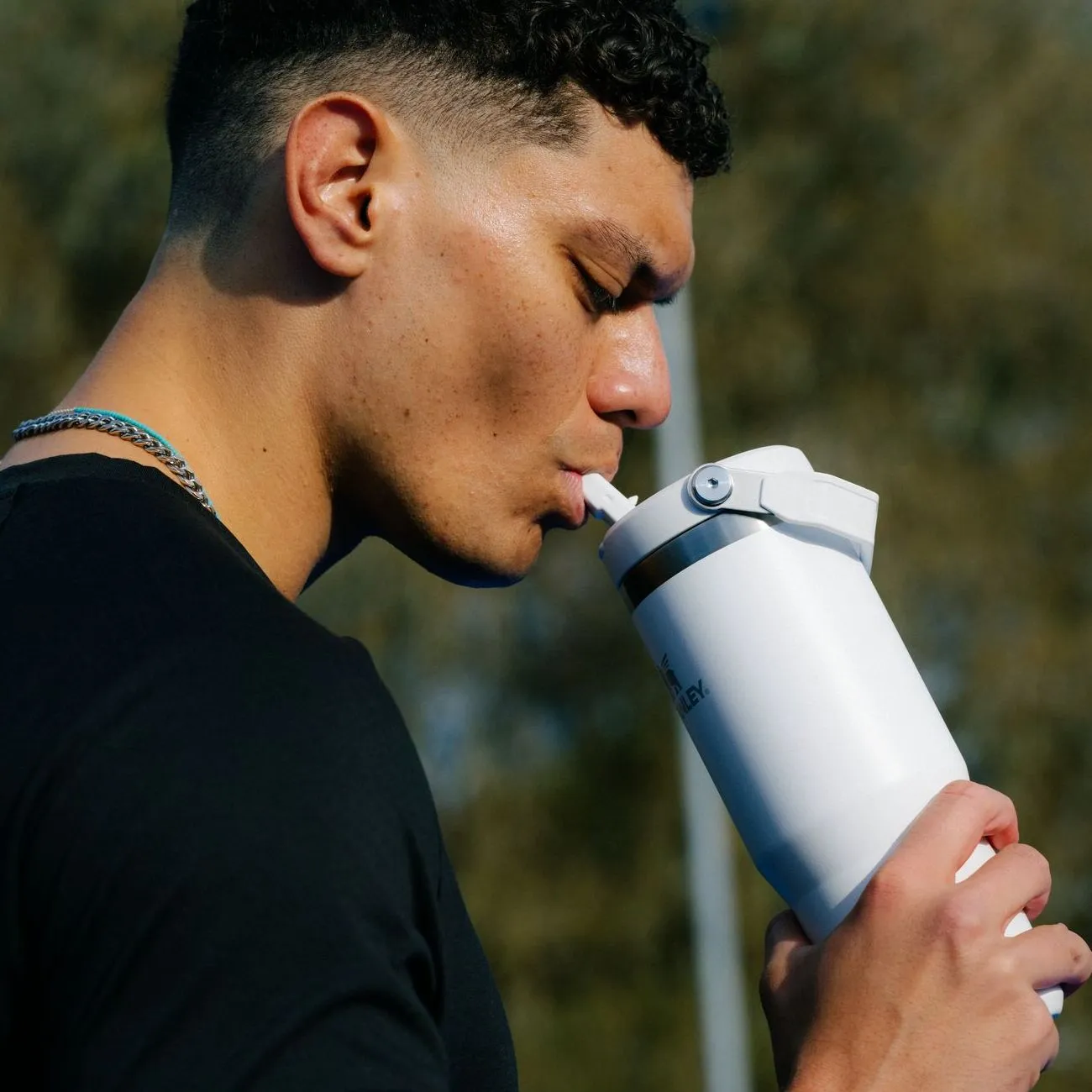 IceFlow™ Flip Straw Tumbler | 0.89L - Stanley Create