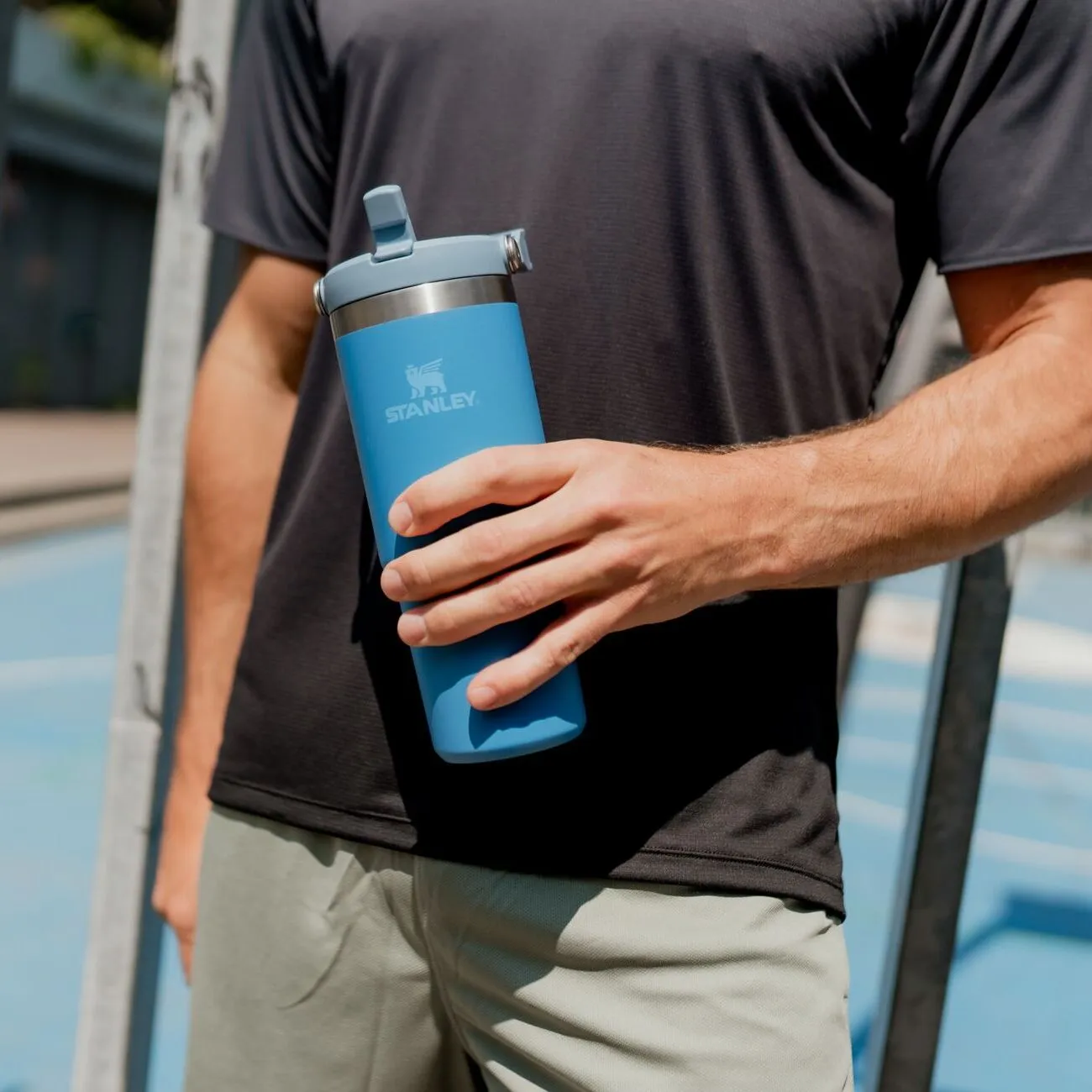 IceFlow™ Flip Straw Tumbler | 0.89L - Stanley Create