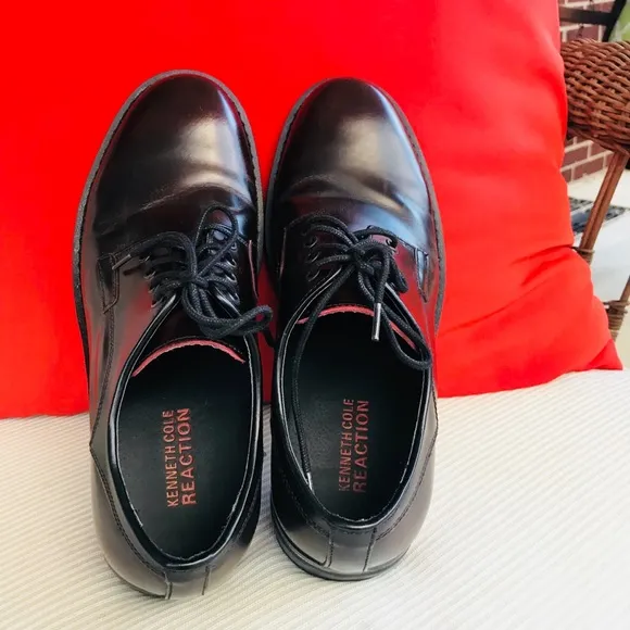 Kenneth Cole Reaction Court-less Ter Derby