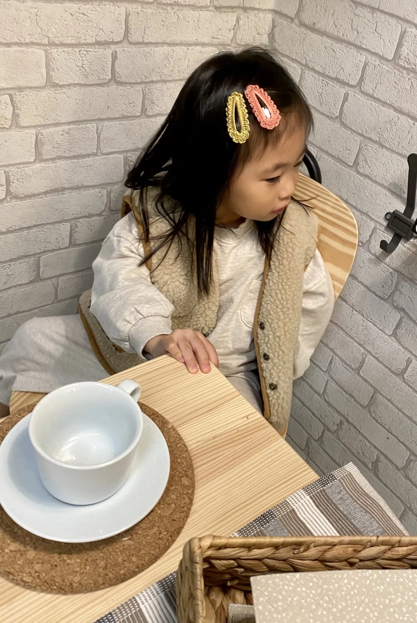 La Camel Mochi Reversible Vest