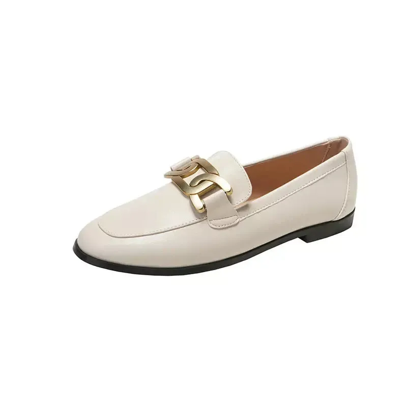Loafers with chains for women