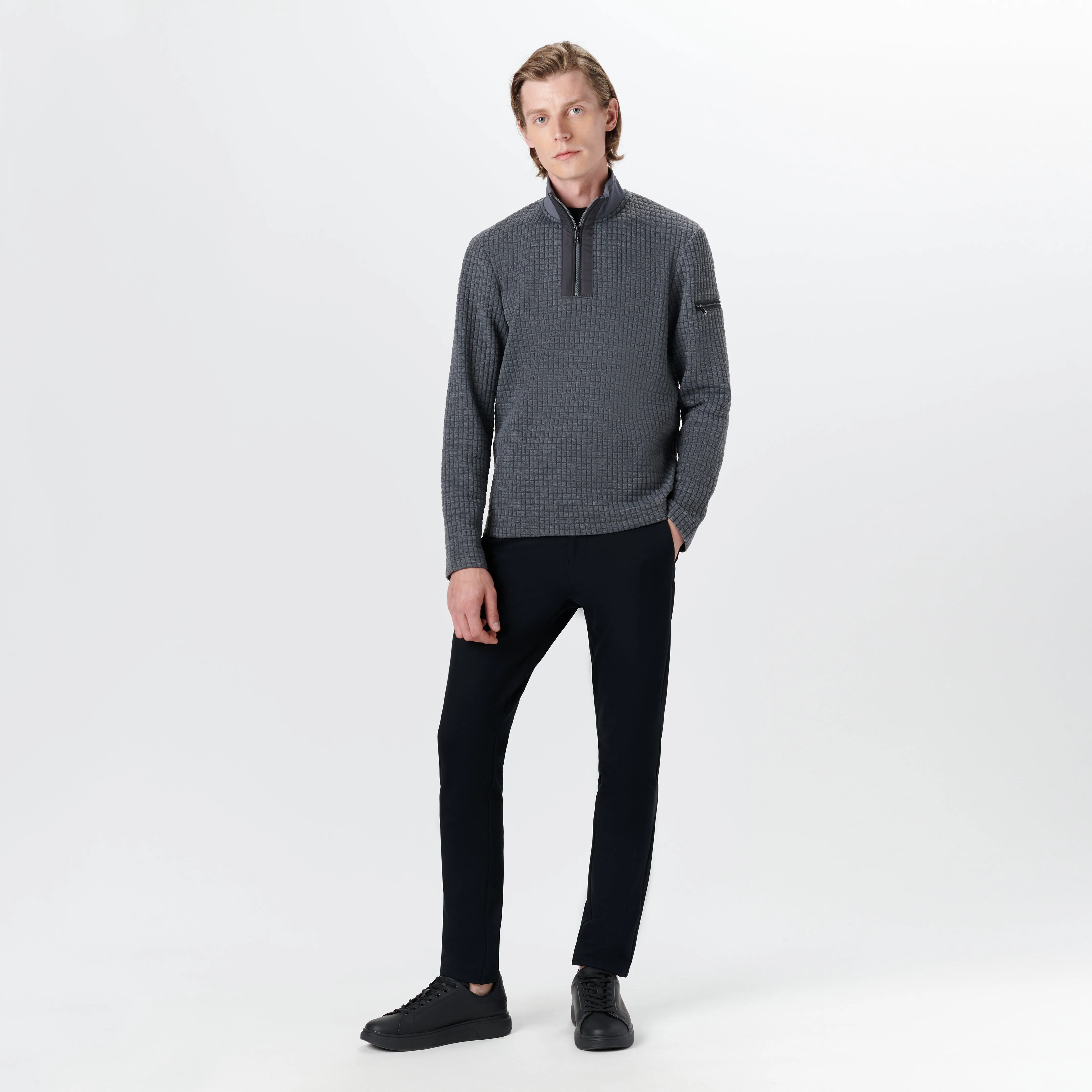 Long Sleeve Quarter Zip Pullover