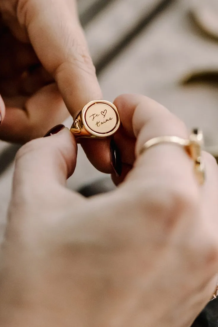 Love Notes Je T'aime Ruby Flip Signet Ring