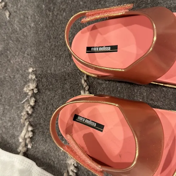 MINI MELISSA SANDALS PINK &amp; GOLD. USA 11. EUR 28/29