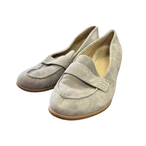 NATURALIZER GRAY TAUPE LOAFERS - SZ 10 - $24.00