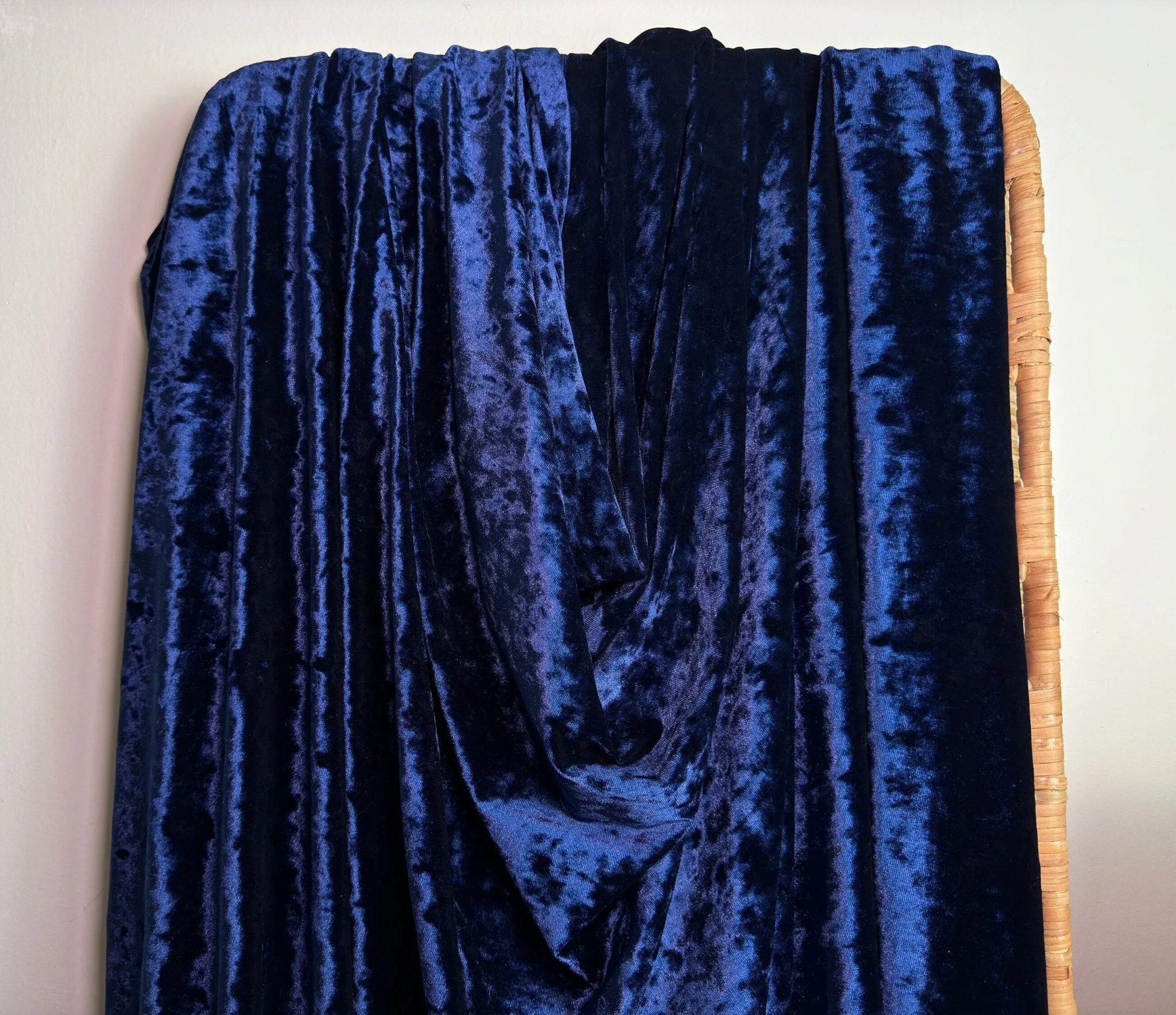 Navy Crushed Stretch Velvet Fabric by Yard, Navy Blue Stretch Material, Dark Blue Velvet with Spandex for Dresses, Bows, Backdrop Curtains