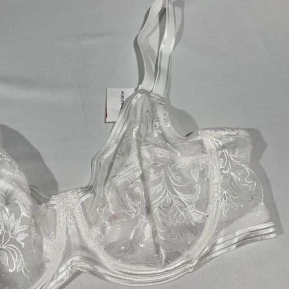 NEW $65 Wacoal‎ [ 38D ] Net Effect Underwire Full Coverage Bra in White