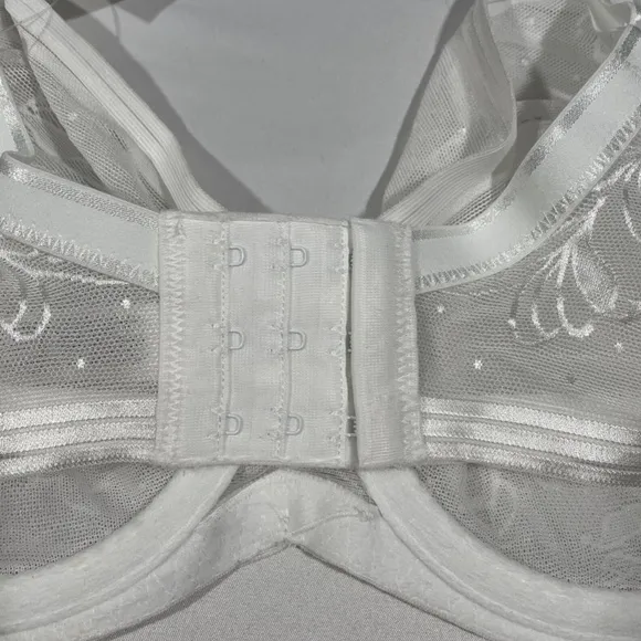 NEW $65 Wacoal‎ [ 38D ] Net Effect Underwire Full Coverage Bra in White