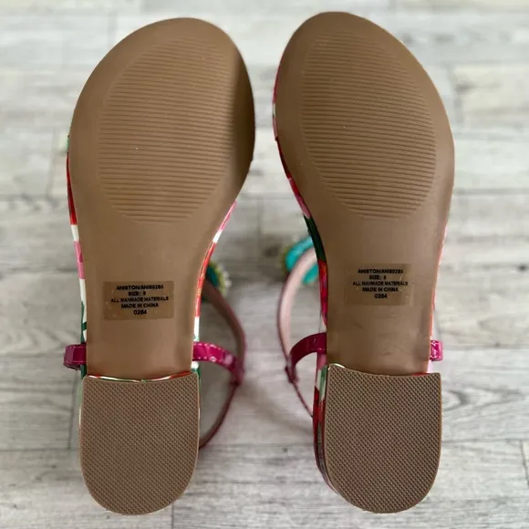 NIB Betsey Johnson Fruit Sandals