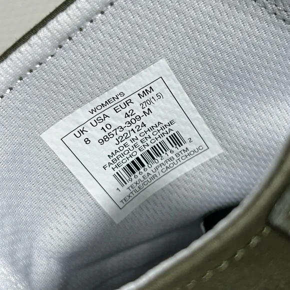 Palladium Pallatower HiTop, Olive Night, Womens Size 6.5, &amp; 10, NWT in Box