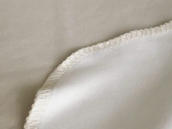Patrizia Throw Vanilla