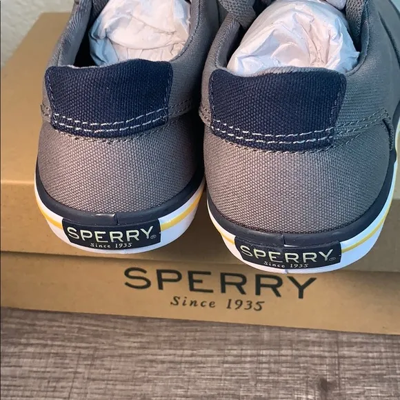 Sperry Boys SP- Striper II Sneakers Size 1 M