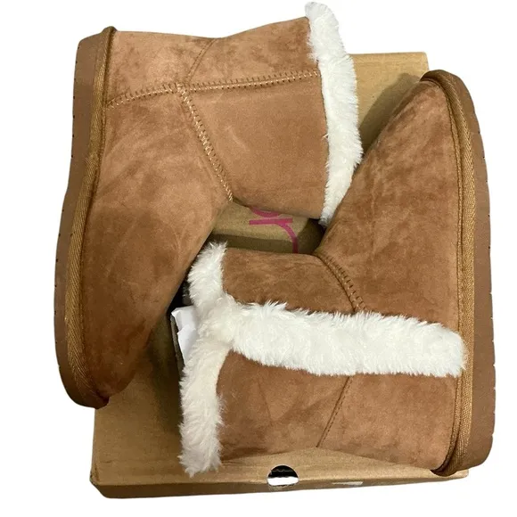 SUGAR Polly Fuzzy Winter Boot 6 Tan $49 Retail NWT