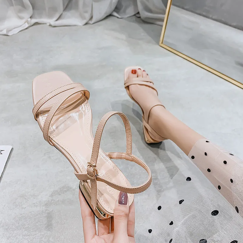 Summer Low Heel Sandals Strap Design Princess Girl Shoes Large Size Black Outer Wear Slippers Free Shipping