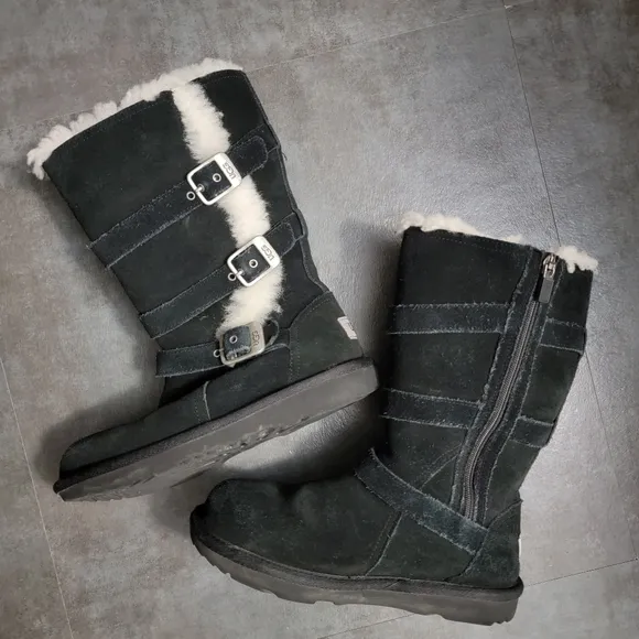 UGG Maddi II Black Shearling Lined Boots, Kids Size 3