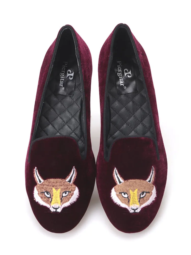 Velvet fox embroidered women's shoes European and American trend flat loafers British fashion comfortable velvet shoes