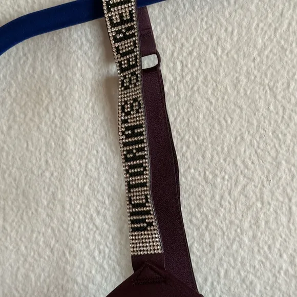 Victoria’s Secret Very Sexy Shine Strap Bra