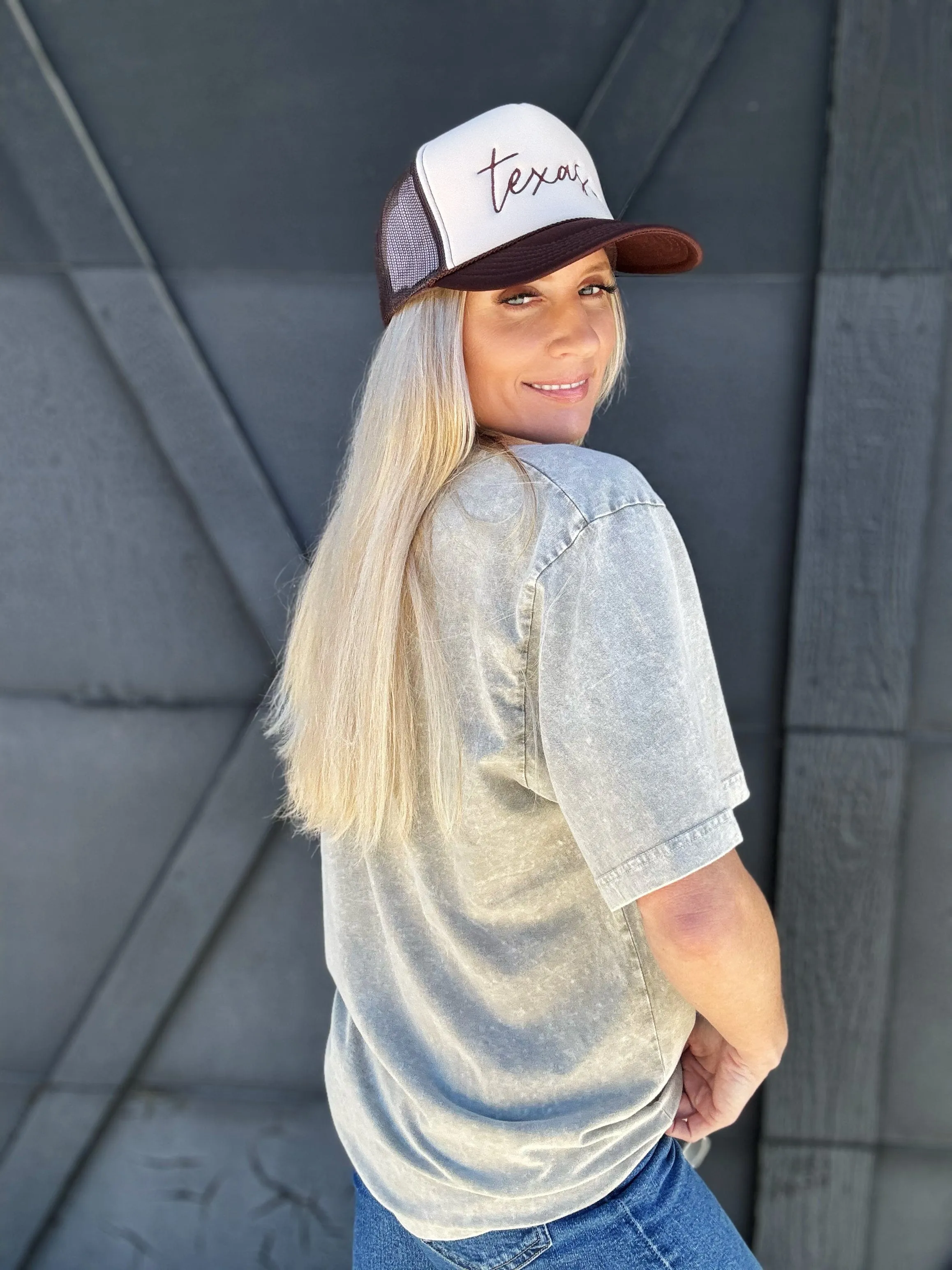 Washed Boot Stitch Graphic Tee In Mocha